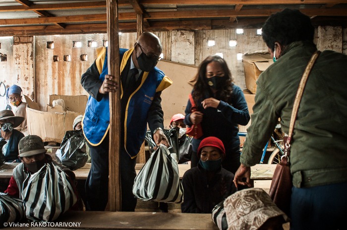 Action Covid-19 dons de vivres