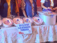 Dons d&rsquo;ustensiles de cuisine et de repas à Anosiavaratra