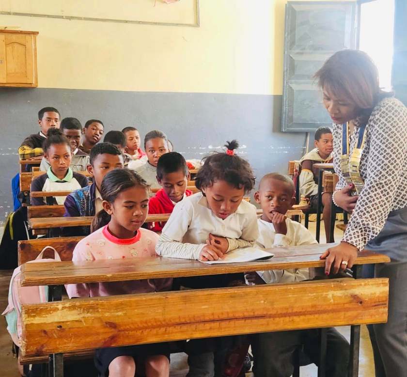 Déploiement du bibliobus à l&rsquo;Ecole Primaire Publique d&rsquo;Antanimbarinandriana