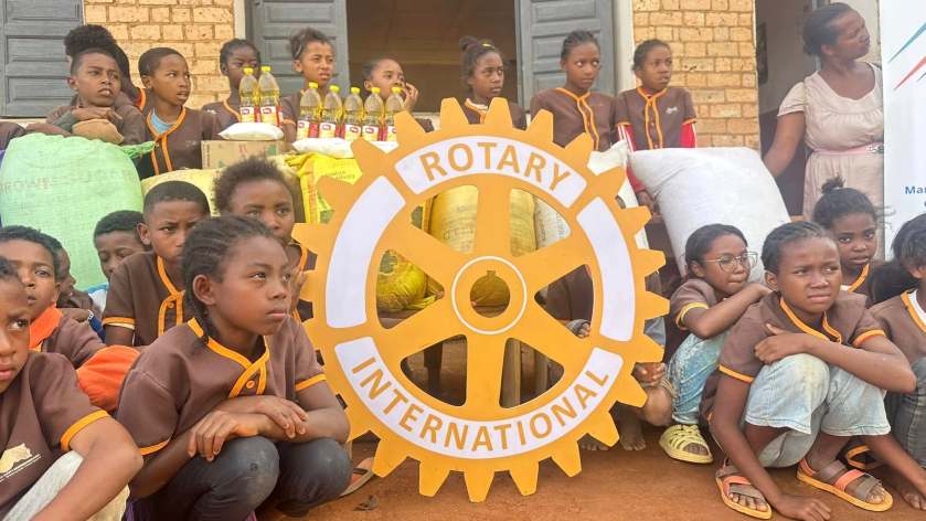 Soutien à l&rsquo;Ecole Primaire Publique d&rsquo;Ikianja